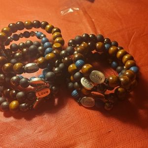 Necklace and bracelets